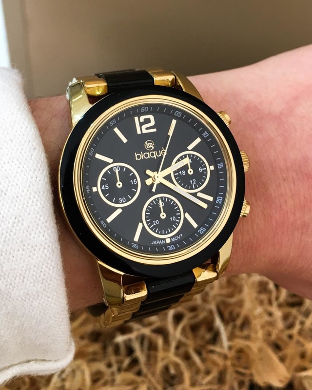 reloj blaque dorado