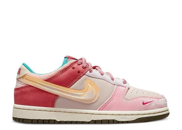 nike strawberry milk dunks