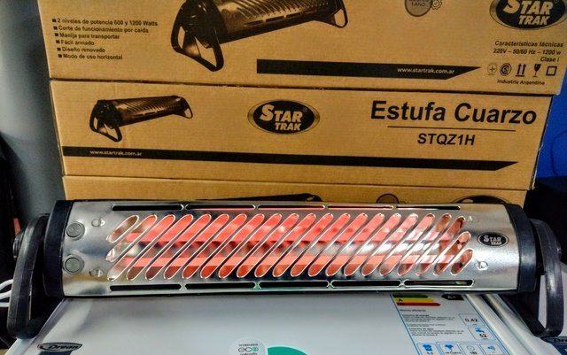 Estufa Cuarzo Star Trak Horizontal - 2 niveles de potencia: 600W - 1200W