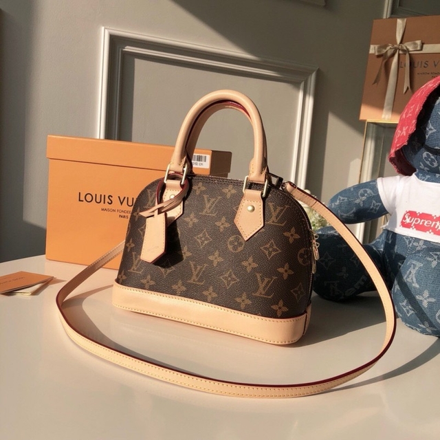 luis vuitton alma bolsa