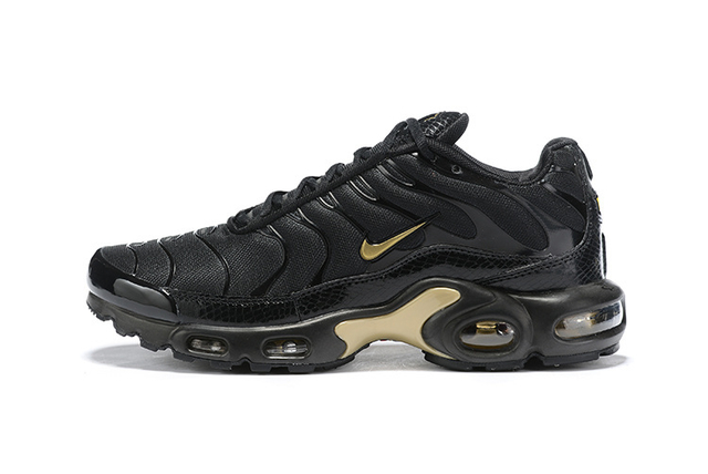 nike tn air max plus black team gold