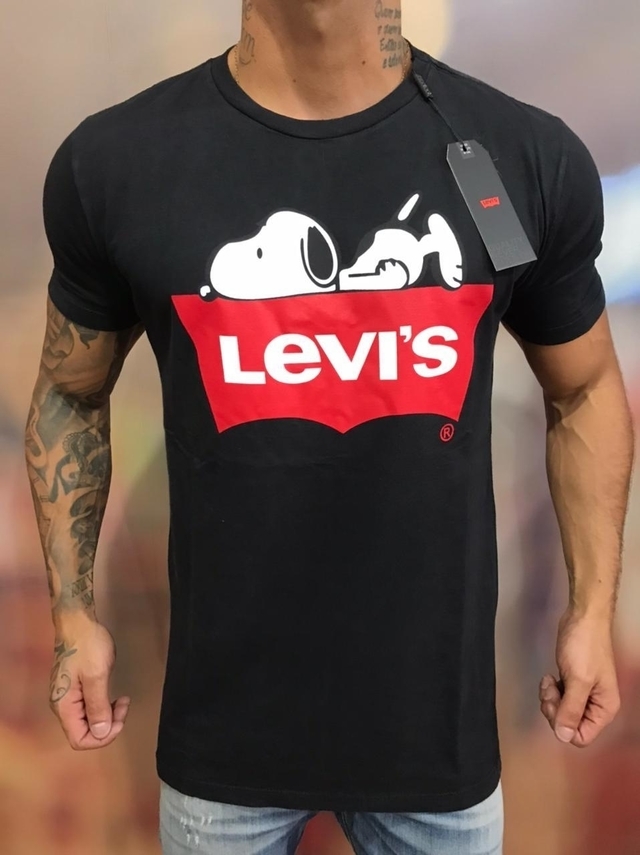Camiseta Levi's Snoopy - Comprar em Wear