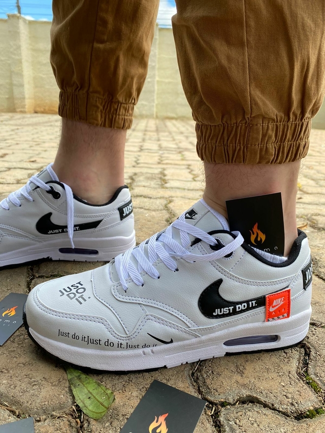 air max 1 preto e branco