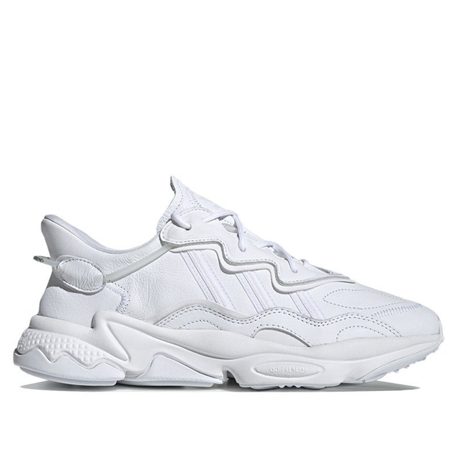 ozweego triple white