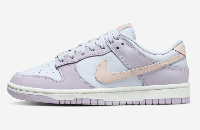 nike low dunks easter