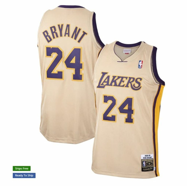 Chaveiro Camisa amarela Kobe Bryant 24 e Bola de Basquete Roxa