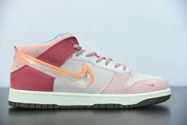 nike strawberry milk dunks