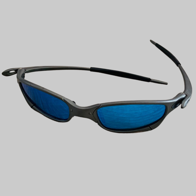 Preços baixos em Óculos de Sol Masculino Oakley Juliet