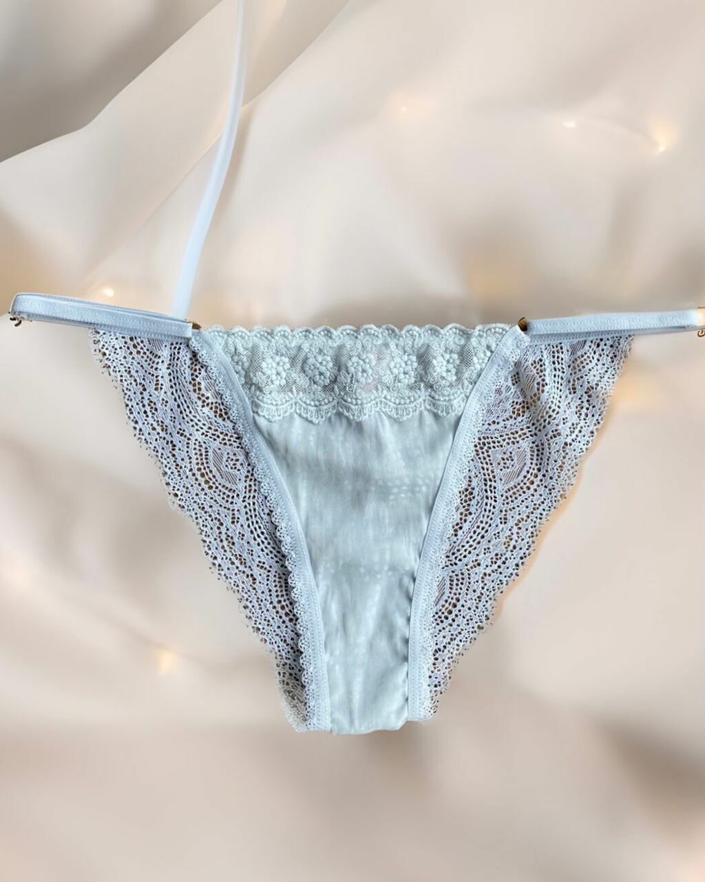 Calcinha Fio Seda E Renda Marie Antoinette Lingerie