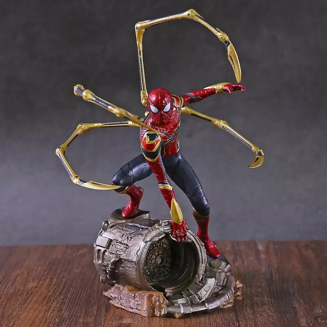 Action Figure Homem Aranha De Ferro Iron Spider ArtFX Vingadores