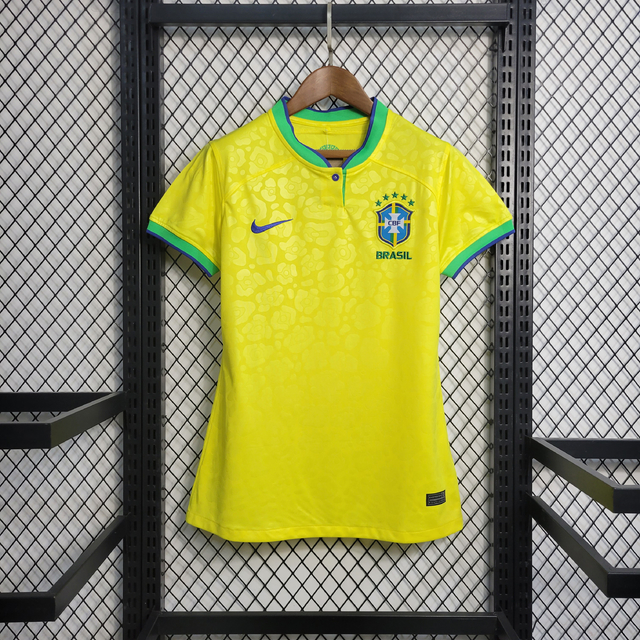 Galaxia liberal Beber agua Camisa Brasil I 2022 Nike Feminina