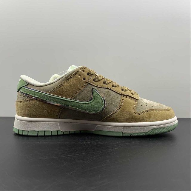 olive dunks nike