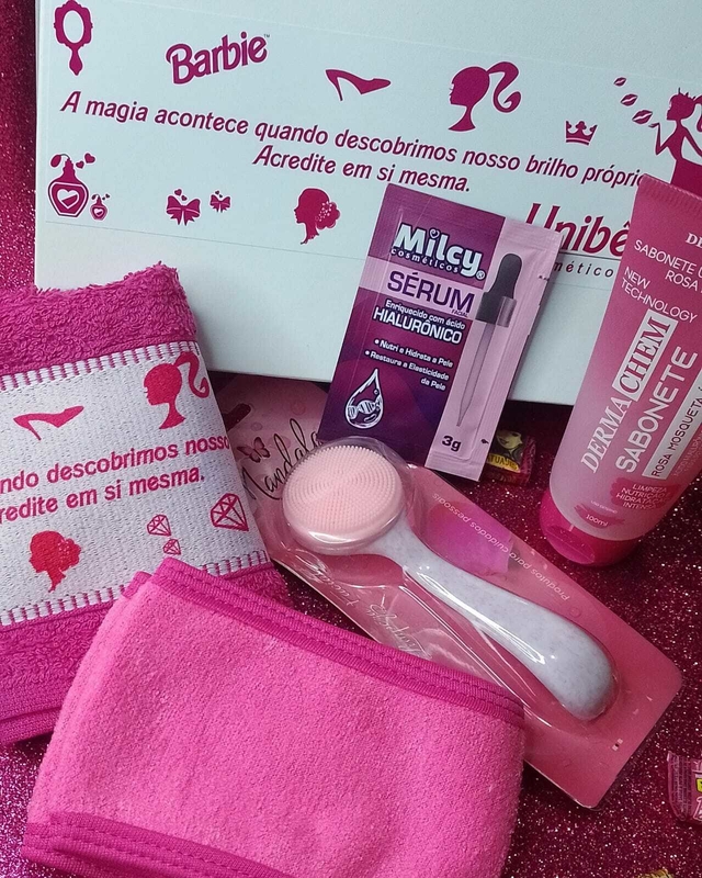 Kit de 3 Esponjas para Maquiagem Barbie KIT