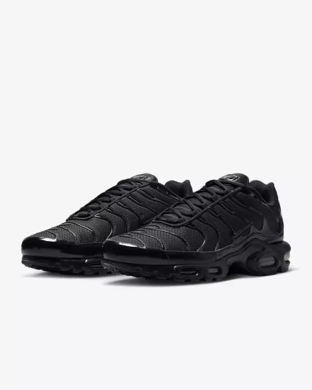 air max tn all black