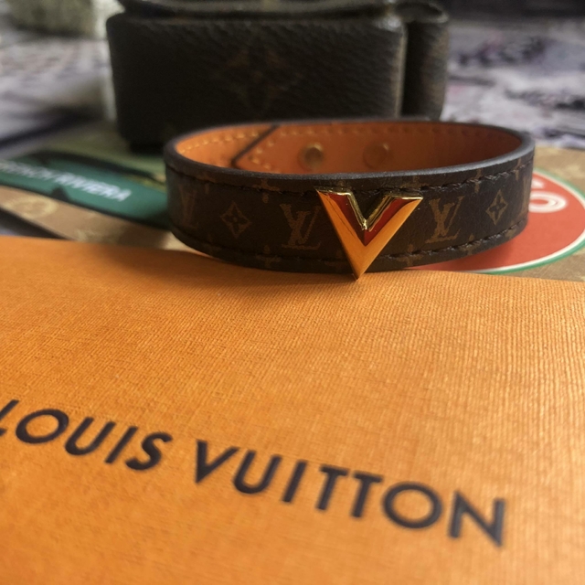 Cinturon Louis Vuitton - $6,000.00