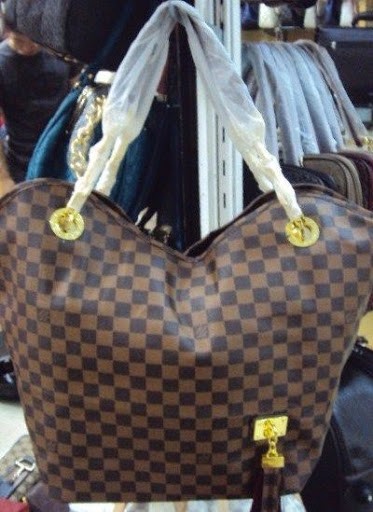 Bolsa Louis Vuitton Lymington Monogram Italiana