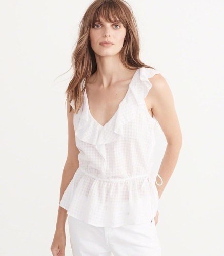 blusa blanca escotada