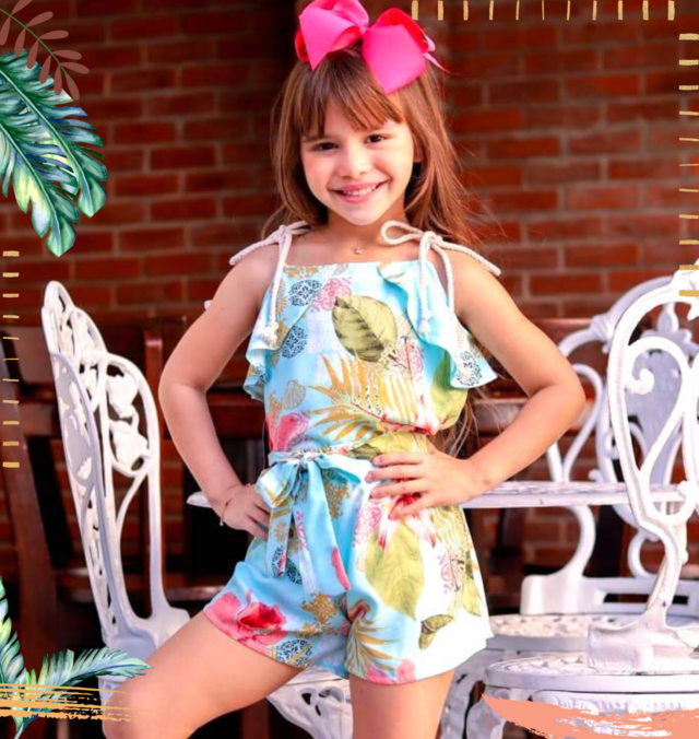 Conjunto Infantil menina blusa e Jardineira estampada em viscose