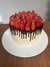 TORTA DE 4,5 KG DECORACION FRUTILLAS Y DRIP CAKE