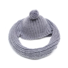 Gorro y Cuello 2 en 15821 en internet