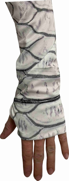 Remera Pesca Só-nós Upf+uv Proteccion Con Capucha Y Puño escamas blanca en internet