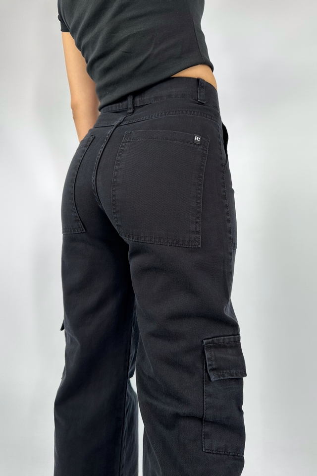 CARGO NEGRO Comprar en Holy Jeans by Lara
