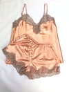 Pijama de Saten Durazno y Vison