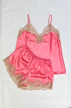 Pijama de Saten Coral y Vison