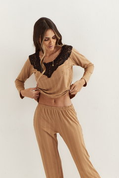 Pijama Berlin Camel - comprar online