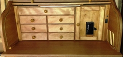 Mueble atado de mosca