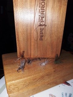 Caja para moscas de madera