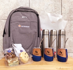 Mochila Porta notebook, con salida de auricular logo 1 color. - tienda online