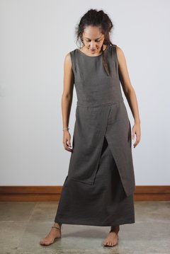 Vestido avental - Roupas femininas de linho | Loja Jane Oliveira