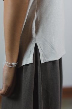 Blusa malha_sem manga - Roupas femininas de linho | Loja Jane Oliveira
