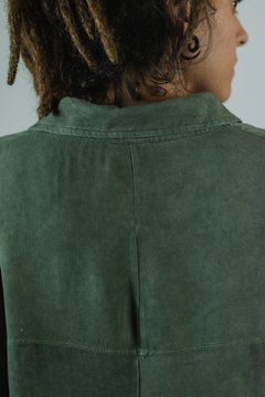 Camisa recortada_viscose na internet
