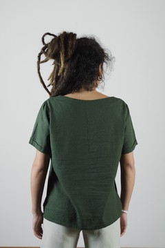 Blusa básica v - comprar online
