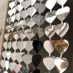 Cortina metalizada de corazones - tienda online
