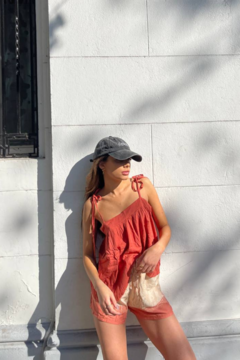Musculosa Lino MYKONOS en internet