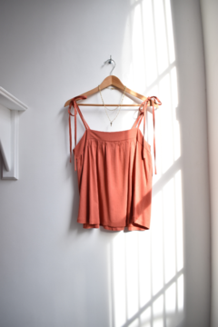 Musculosa Lino MYKONOS en internet