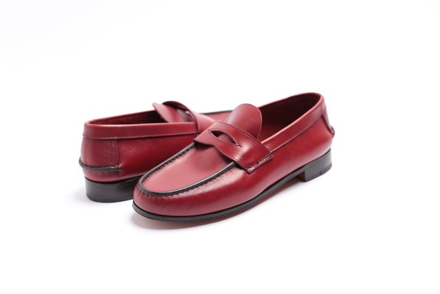 Mocasín Clásico Guinda - Comprar en Muglia Mocasines