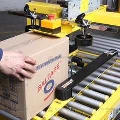 Máquina cerradora de cajas