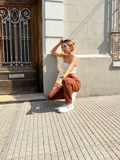 PANTALON RECORTE MILA en internet