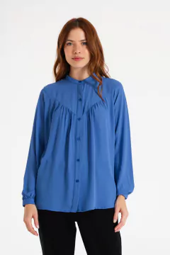 26015- blusa crepe con frunces