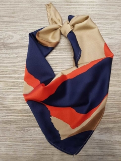 PAÑUELO SATEN ESTAMPADO