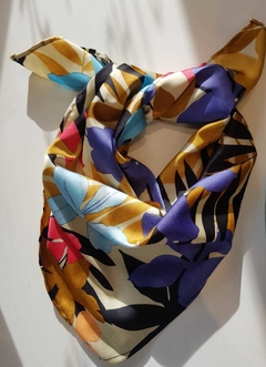 PAÑUELO SATEN ESTAMPADO - comprar online