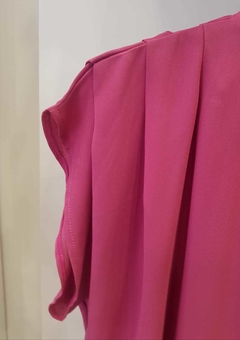Imagen de BLUSA CON TABLAS CREPPE (24503)