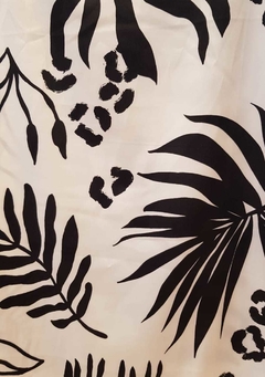 Imagen de 24541 BLUSA ESTAMPADA SATEN 42 al 52