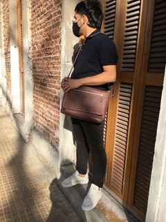 Morral Germán de cuero natural