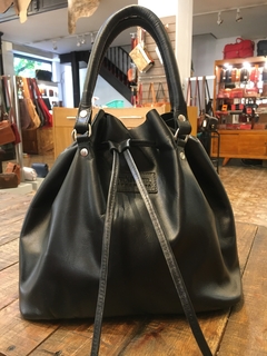 Cartera de cuero "Andy" con correa regulable - TELCUER ARGENTINA