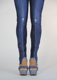 CALÇA SKINNY FEMININA DUBAI REF.060002 na internet